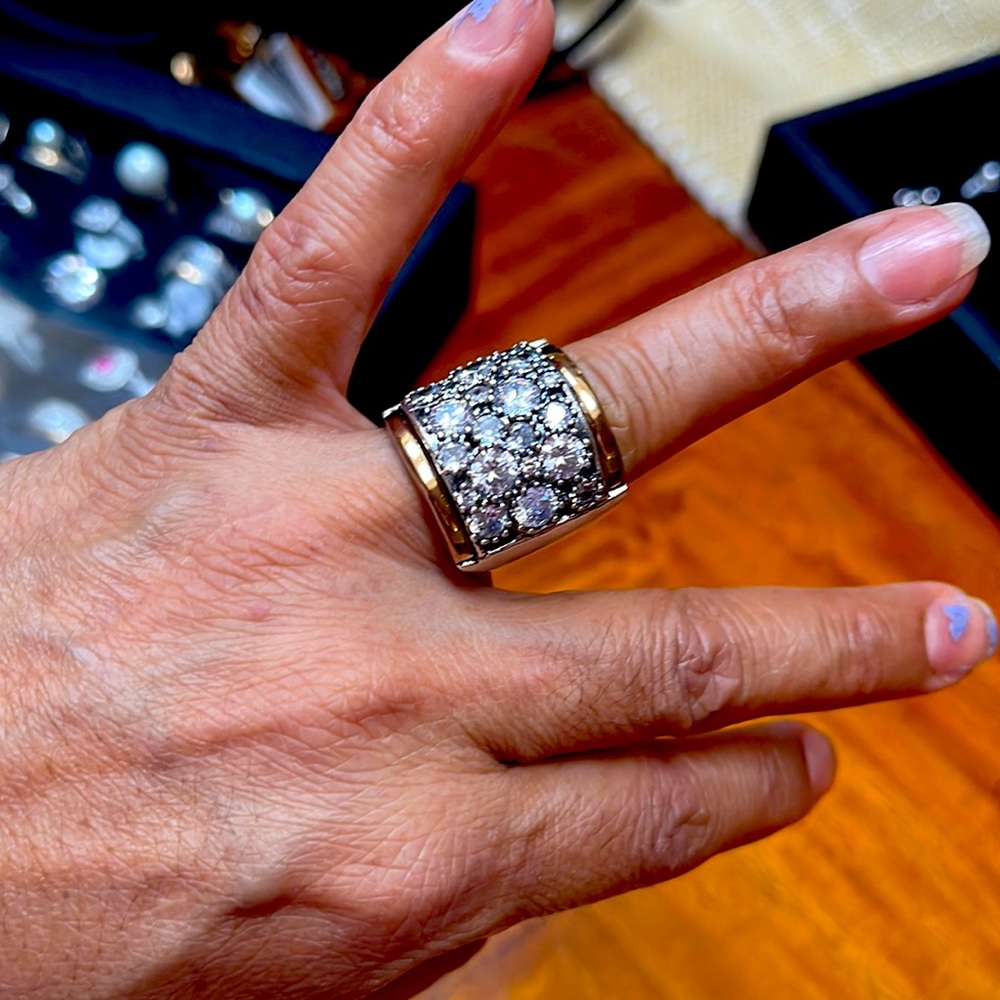 925 Sterling Silver with gold trims/white stones
